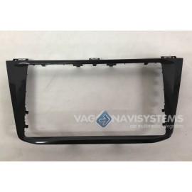 Discover PRO 9.2" trim with air vent - VW Tiguan (AD1)
